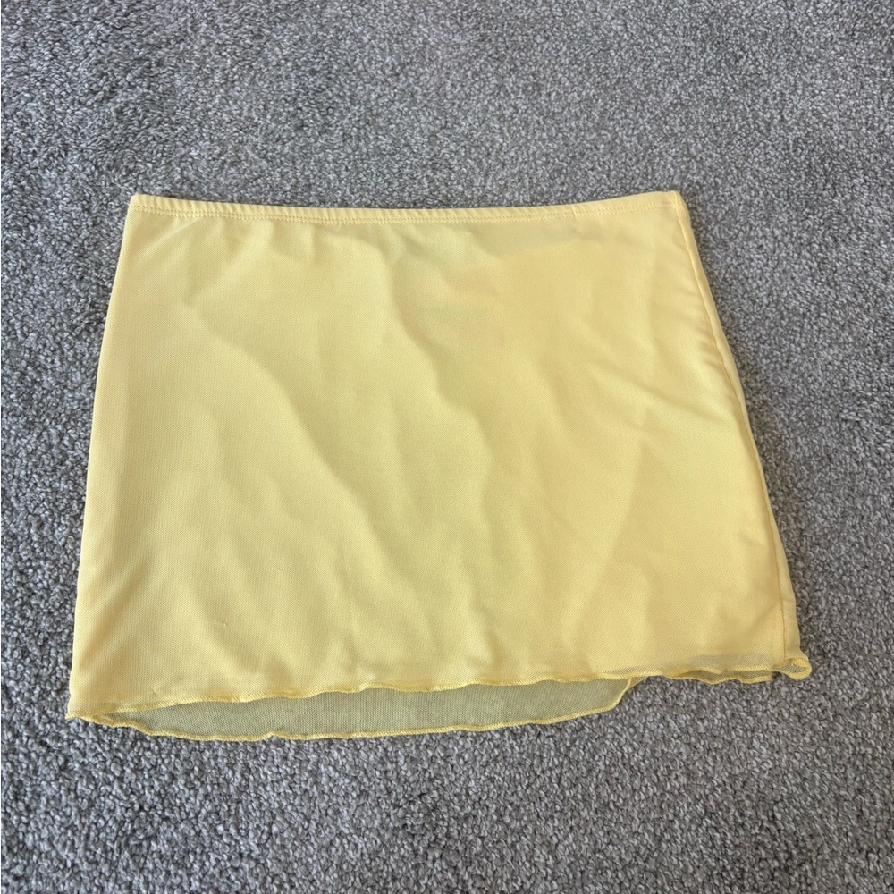Edikted yellow mini skirt